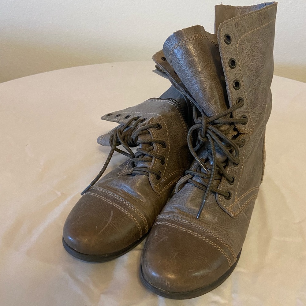 Steve Madden Combat Boots with zipper